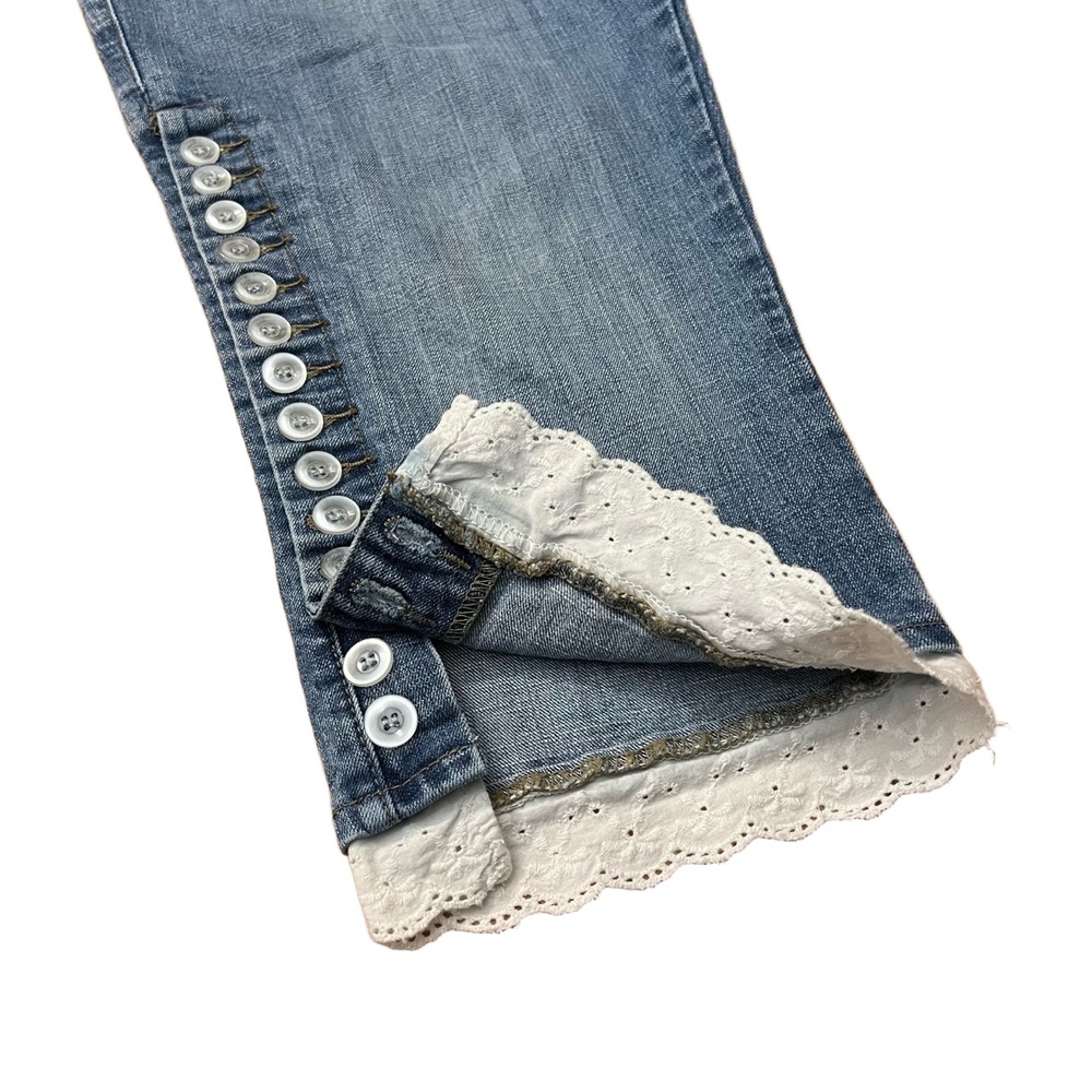 Baccini Denim Button Trim Studded Capri Pants Size 12 - Picture 4 of 12